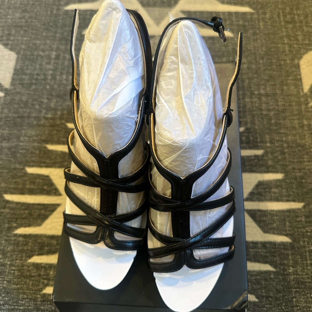 Naturalizer Black and White Strappy Heels